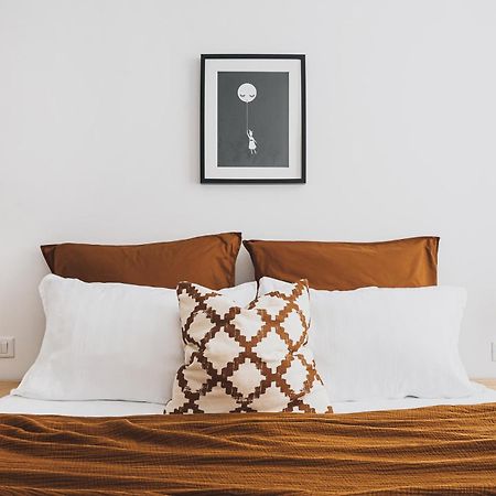 Voya Nordic Apartment-A Luxury Oasis In The Old Town Brașov Exterior foto