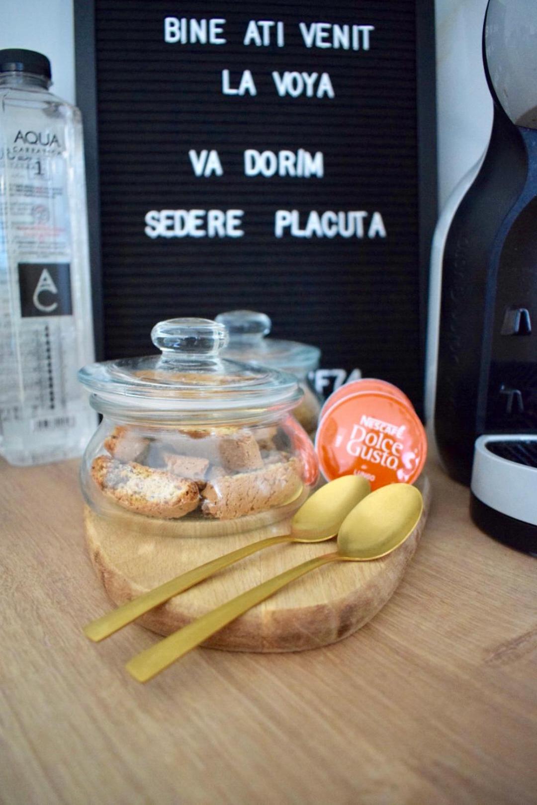Voya Nordic Apartment-A Luxury Oasis In The Old Town Brașov Cameră foto